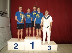 Event 33 winners of the 4x50m Boys freestyle relay
